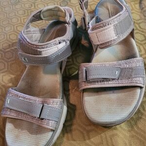 Women's Gray Sandals